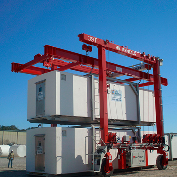 Gru a portale per container