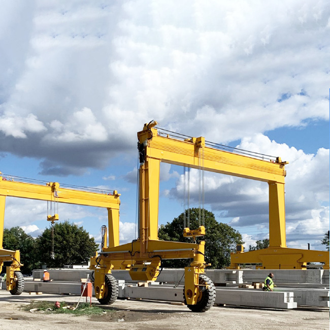 Single-Girder Rubber - Tired Crane (1).jpg