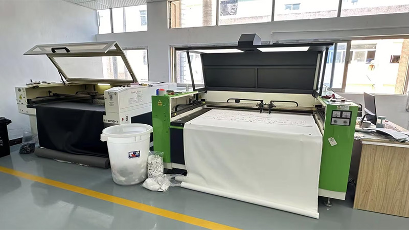 Laser Cutting Machine