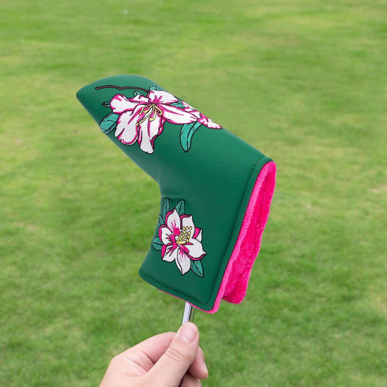 Capa para taco de golfe bordada com flores verdes (7)