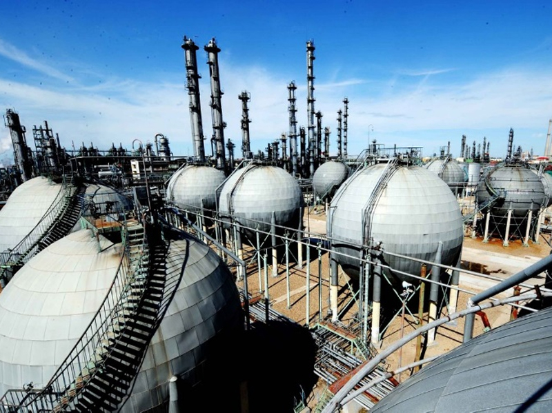Détection de gaz dans l'industrie pétrochimique