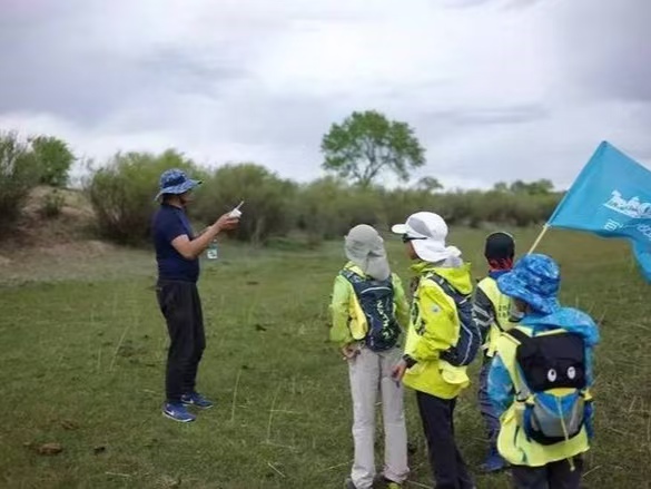 Field scientific research and exploration