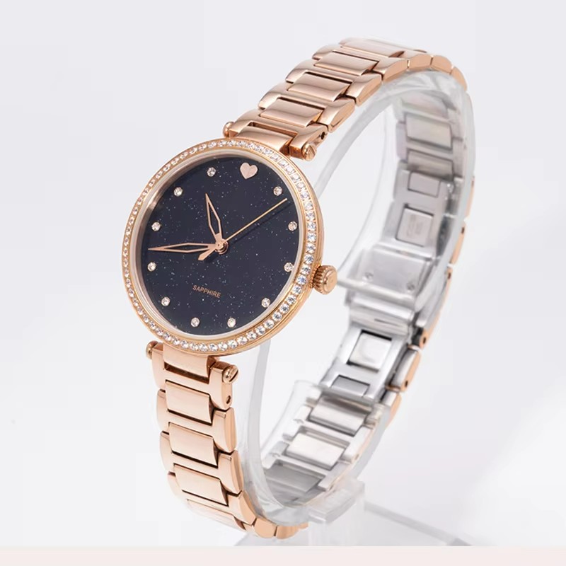 custom Quartz Watch Woman1 (3)