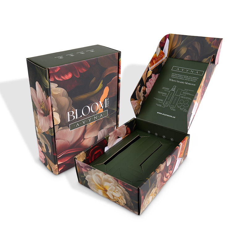 Boîtes d'emballage pour cosmétiques et soins de la peau — Boîtes d'expédition personnalisées en carton ondulé avec insert