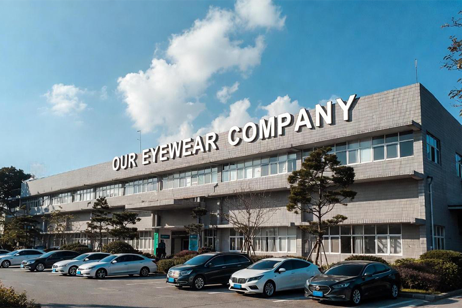 Large-scale Production Base — Yintai Eyewear Shenzhen