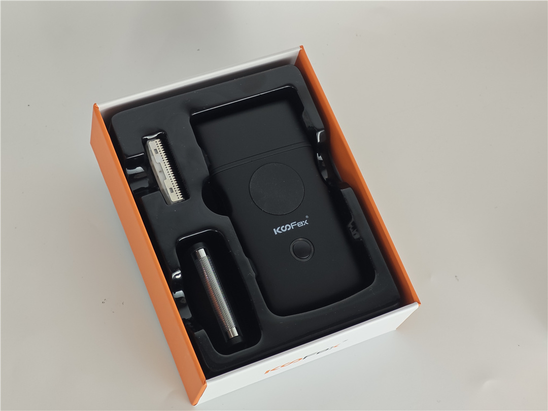 The KooFex KF-6412 Mini Foil Shaver is a premium cordless grooming tool engineered for precision (1)
