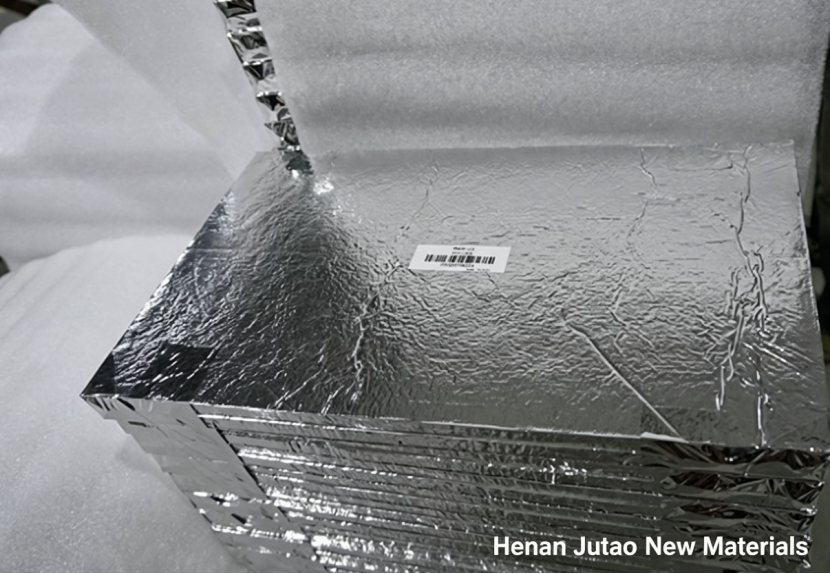 Placas de aerogel personalizadas da China: Alta eficiência energética, economia de energia: painéis de isolamento térmico a vácuo promovem a modernização sustentável de diversos setores.