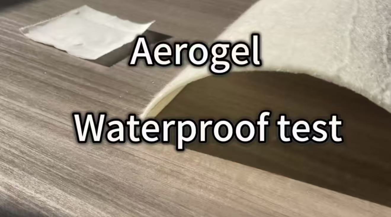 Manbràn Aerogel ki enpèmeyab epi ki oto-adezif.