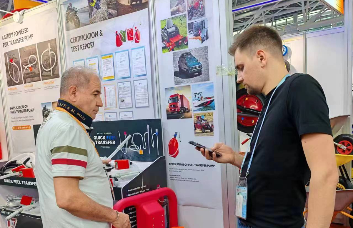 Peili-Technology-Highlights-Advanced-Fuel-Transfer-Pumps-at-Key-Global-Exhibitions5.jpg