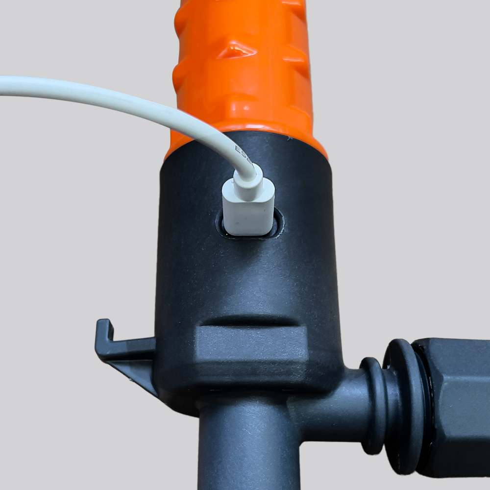 FN101CM-USB | Battery & USB Powered Fuel Transfer Pump 04