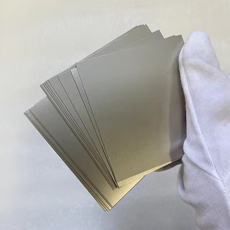 gabarits CNC en tôle de titane 03