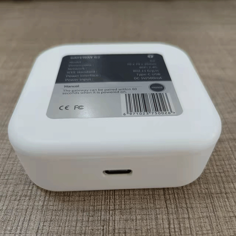 TTlock G2 gateway connects your bluetooth smart lock to wifi for remote access and real time activity logs (3).gif