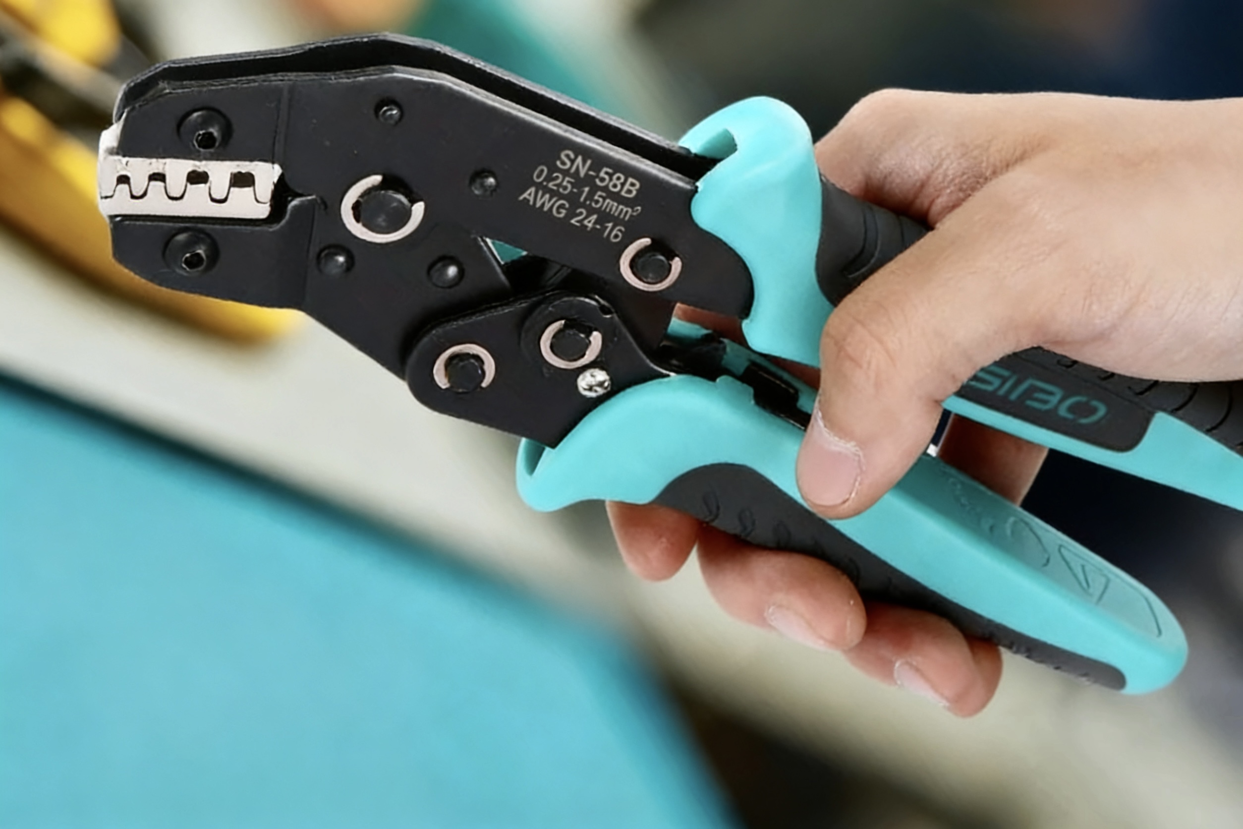 How to Adjust Ratcheting Crimpers?