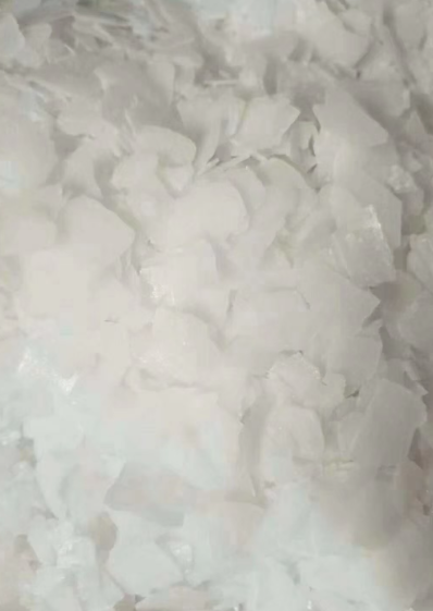 Global Chemical Procurement Guide: Mitigating Deliquescence Risks and Navigating Hazardous Goods Compliance in Caustic Soda Shipping
