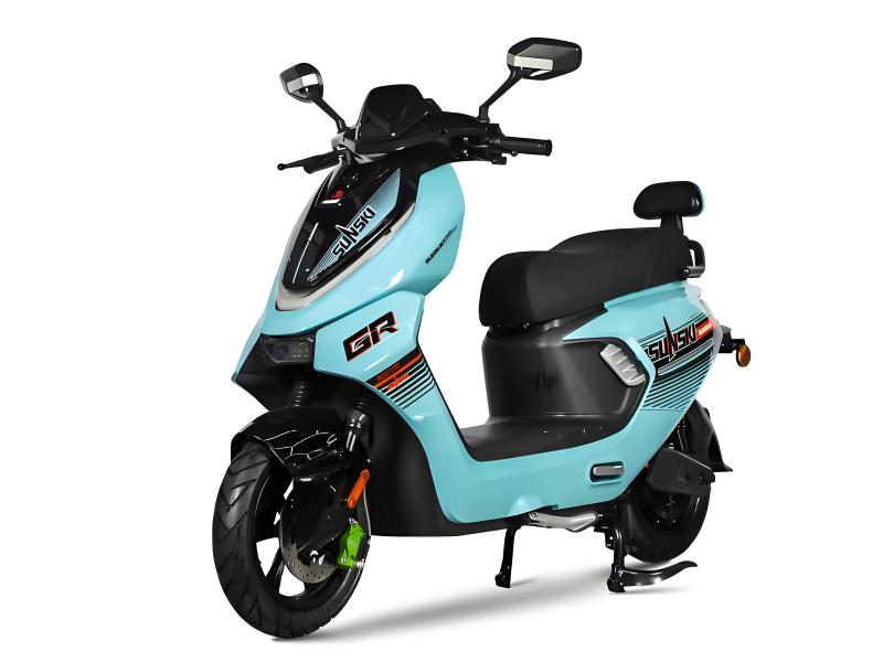 Can an Electric Motorcycle carry two adults and heavy cargo stably?