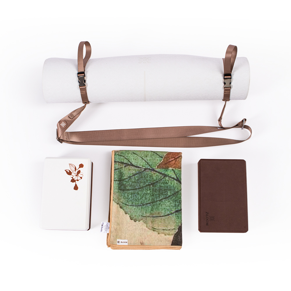 YOGA TRAINING SET