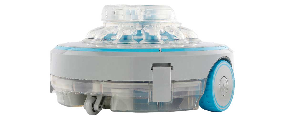 How a Robotic Pool Cleaner Handles Different Pool Surfaces