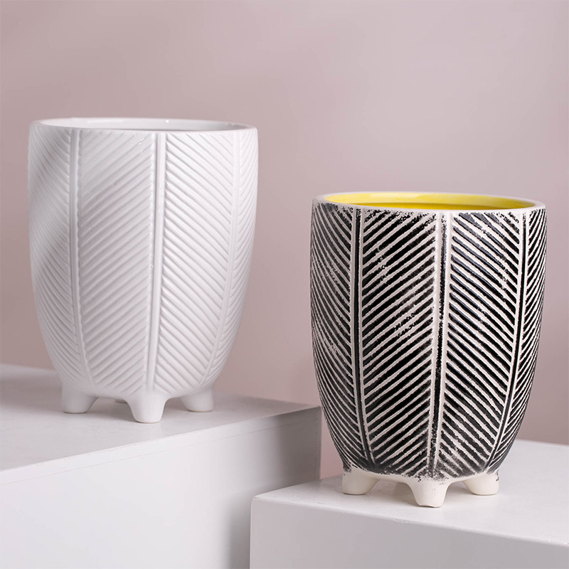 OEM/ODM Indoor Ceramic Planter Porcelain Flower Pots With Feet