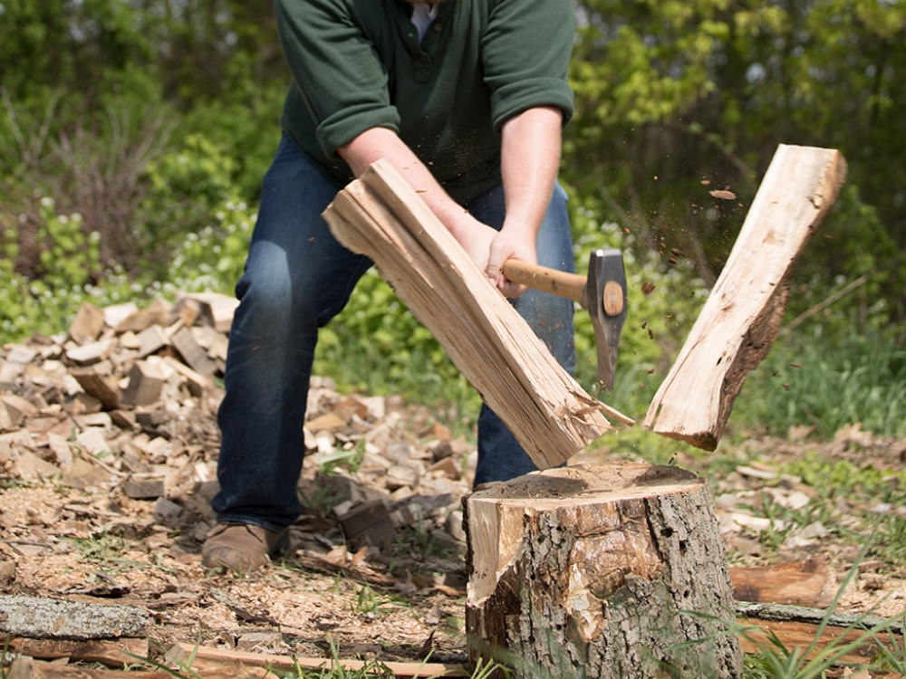 What axe is best for splitting wood?