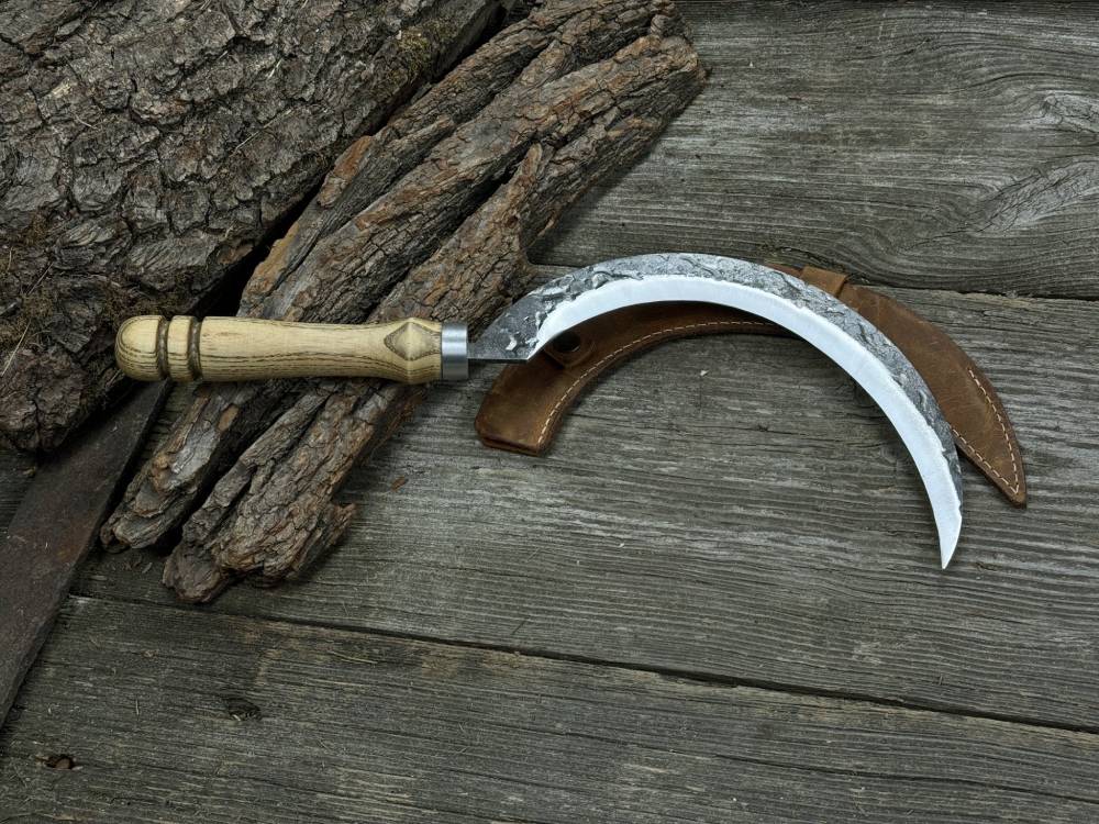 How to use a long sickle?