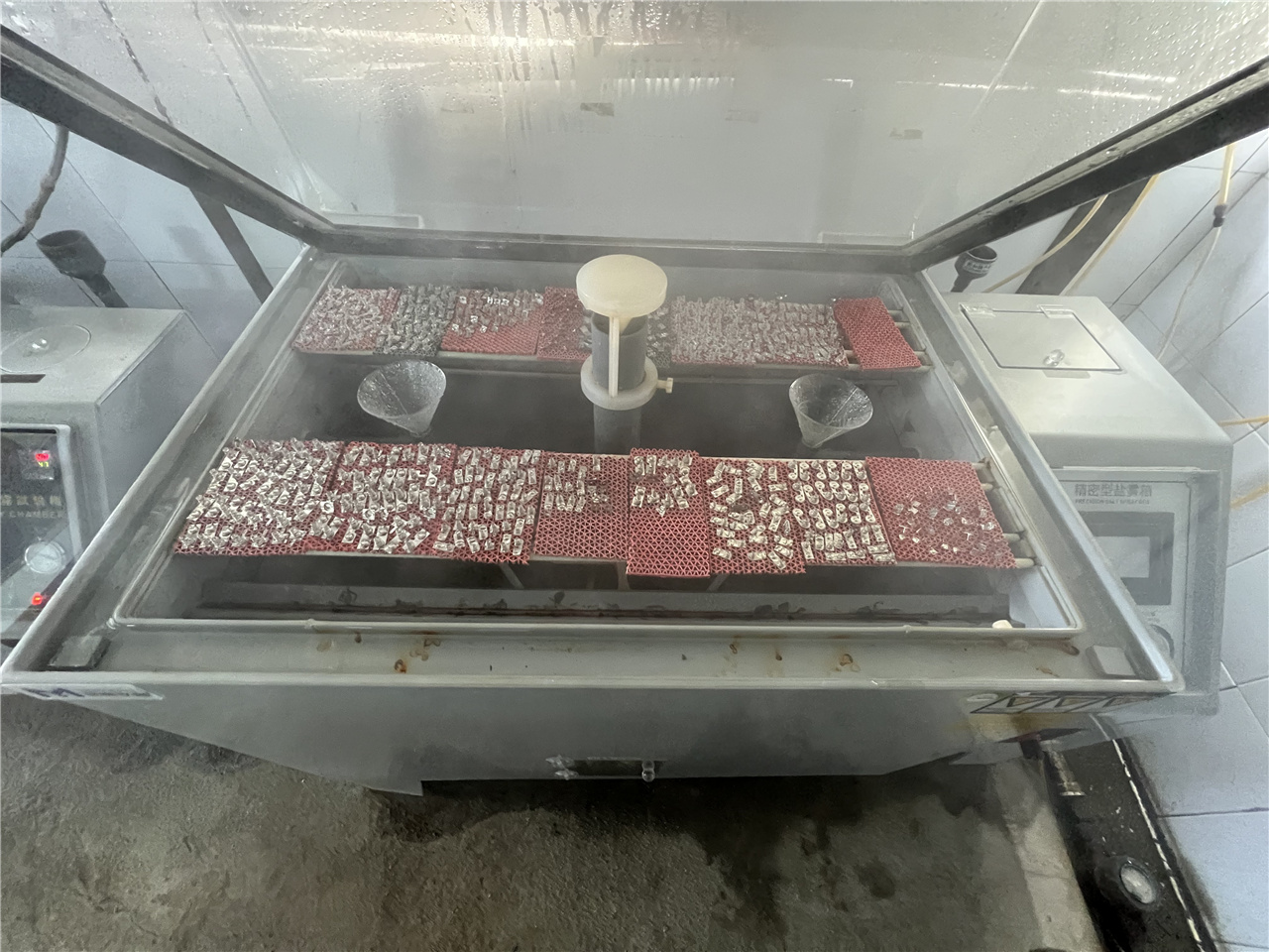 Utilizing our self-developed smart equipment, the bridge riveting process for springs is entirely hands-free