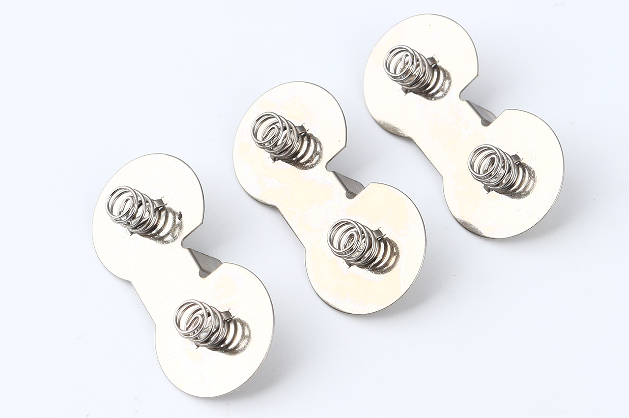 Fully Automated Production of Bridge-Riveted 2 springs 18650 Battery Connectors