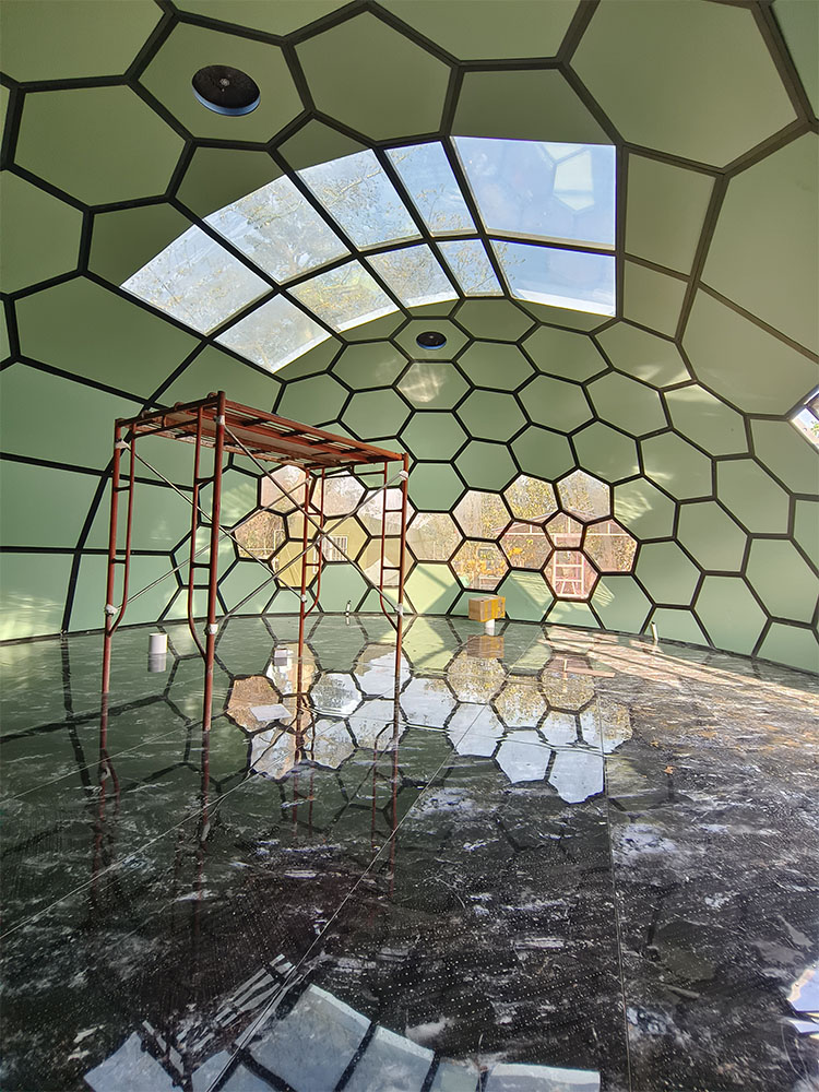 Customized 18-Meter Space Capsule Oval Glass Dome Tent for Glamping (5)