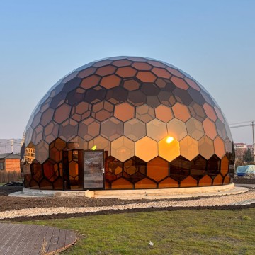 D10.0M Bubble Skylight Glass Dome Glamping