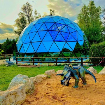 D9.0M Outdoor Resort Glass Pod Camping