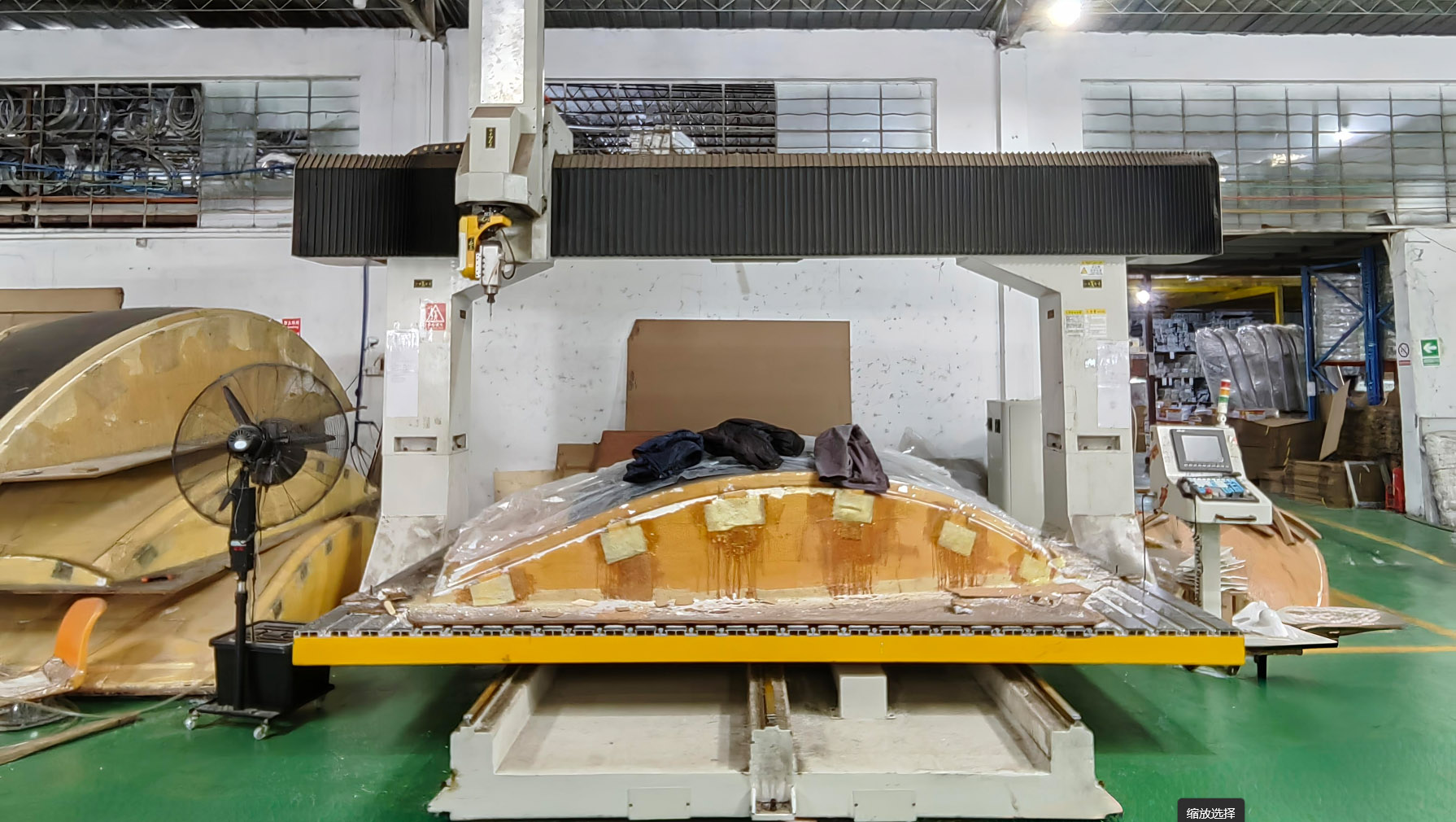 Fully automatic five-axis engraving machine
