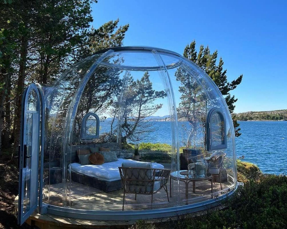 Glamping Accommodation PC Dome (3)