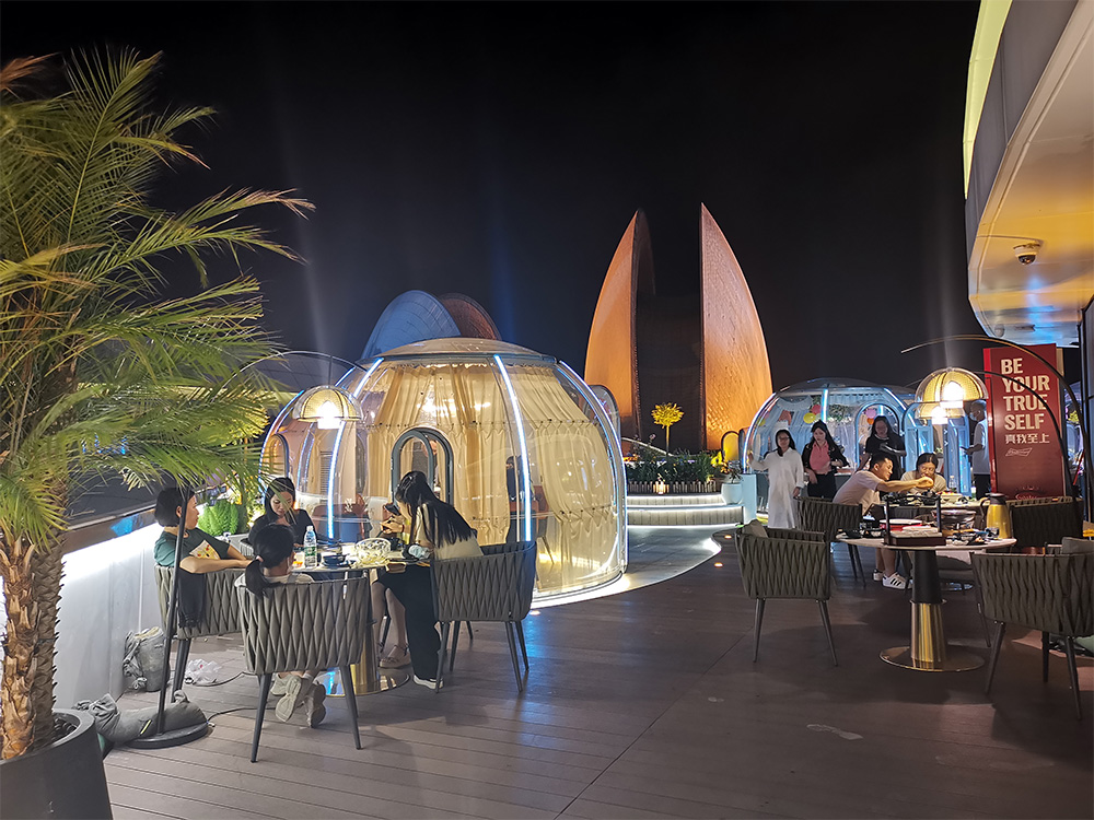 Luxury Igloo Dining Dome House A Premier Dining Experience at Zhuhai's Sun Moon Lake Opera House (1)