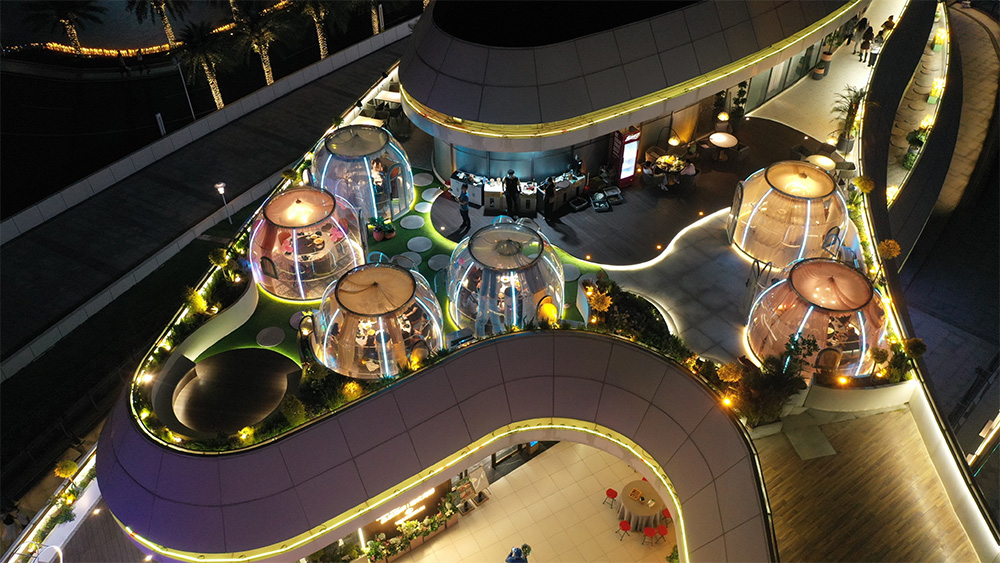 Luxury Igloo Dining Dome House A Premier Dining Experience at Zhuhai's Sun Moon Lake Opera House (4)