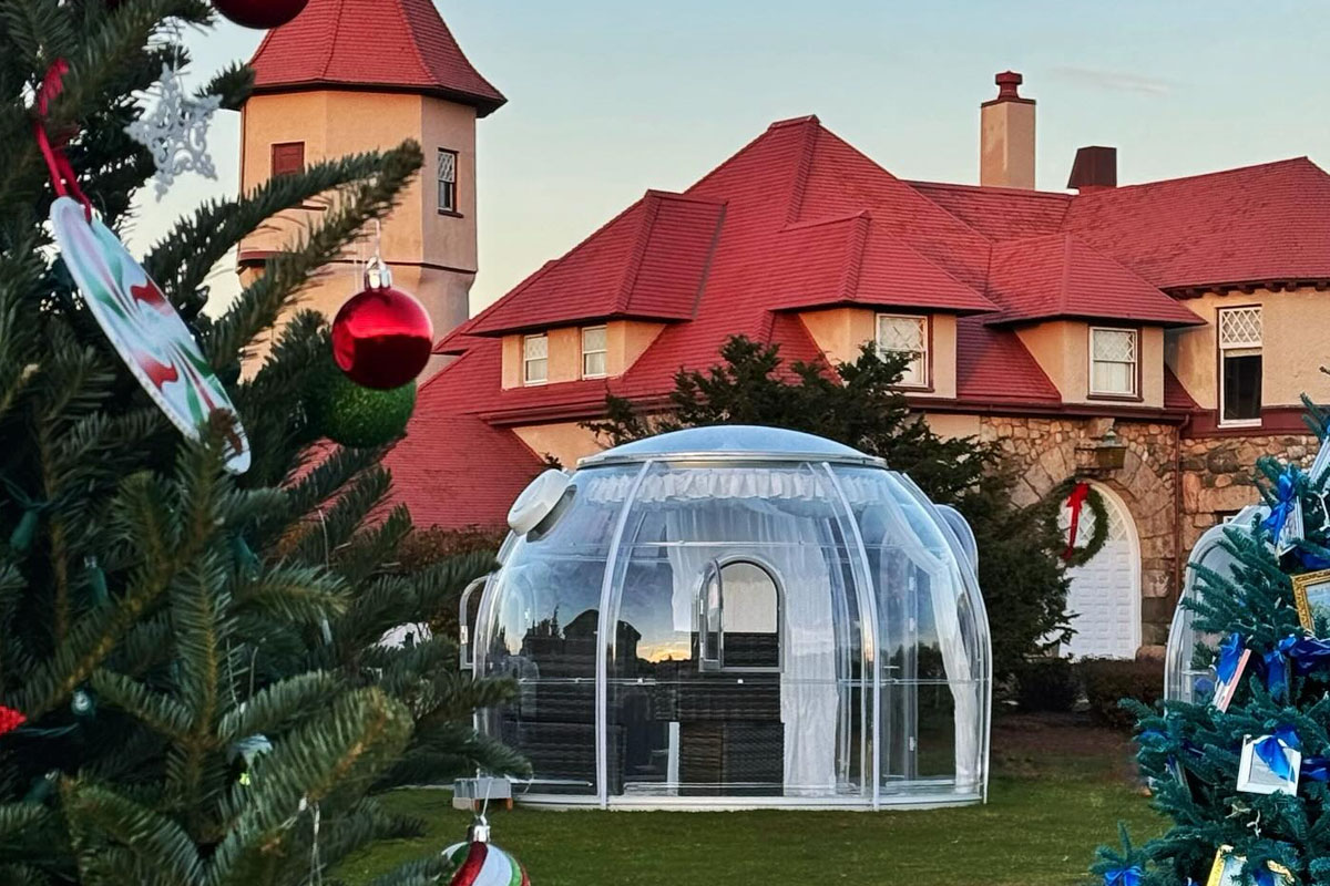 Outdoor Clear Plastic Dining Domes: Redefi...