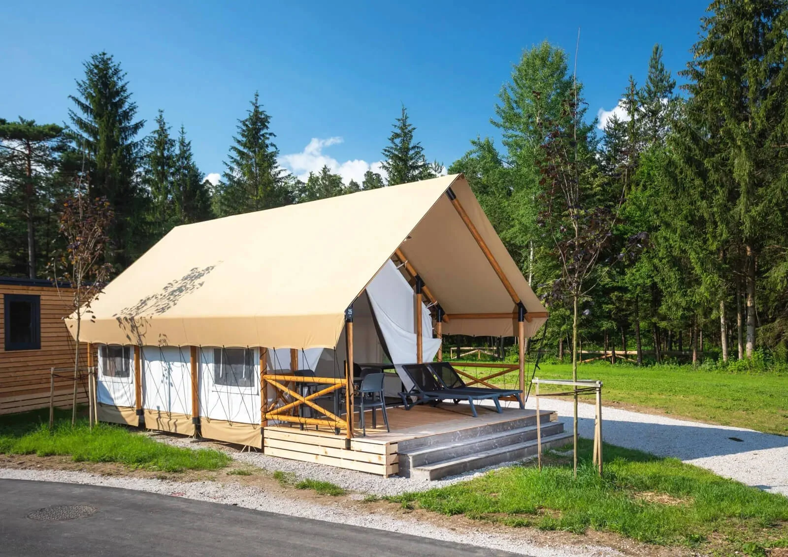 Hotel Safari Tent