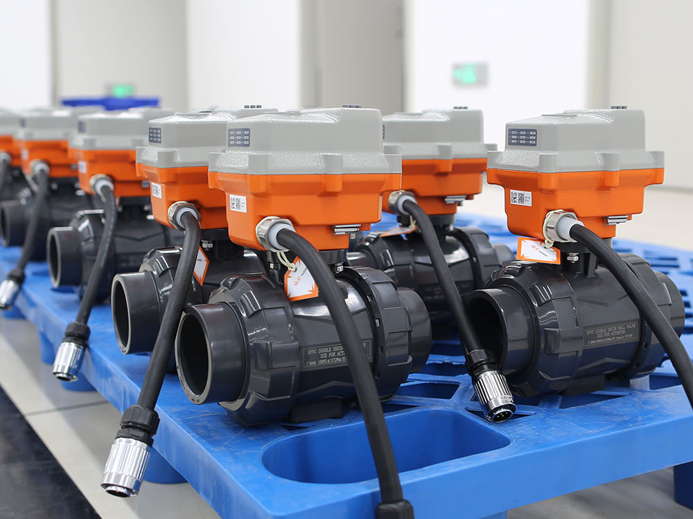 Is there any difference between the principle of an electric actuator and a pneumatic actuator?