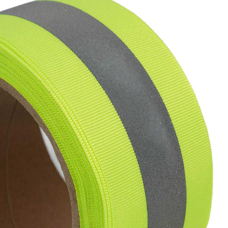 DMZ04 - Woven Tape with D4102 Gray Reflective Heat5.png