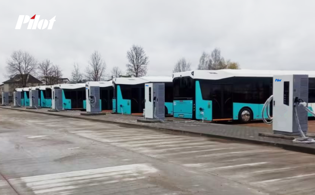 Powering Public Transit in Eastern Europe: 240kW Fast Chargers for Bus Depot Electrification