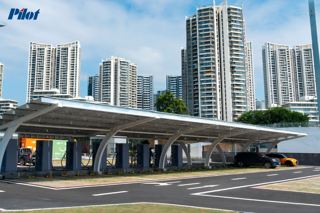 The Benefits of Battery Energy Storage for EV Charging
