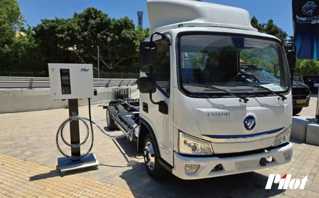 Pilot Defines Cost-efficient and User-friendly E-Truck Overnight Charging Experience