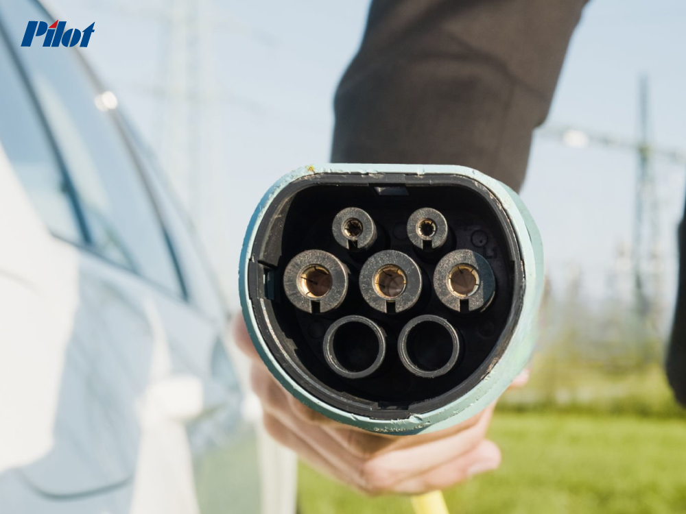 What is the difference between AC and CCS charging