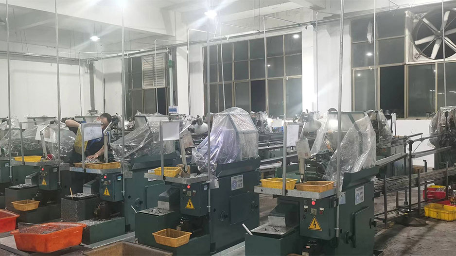 Auto-Lathe-Machine1
