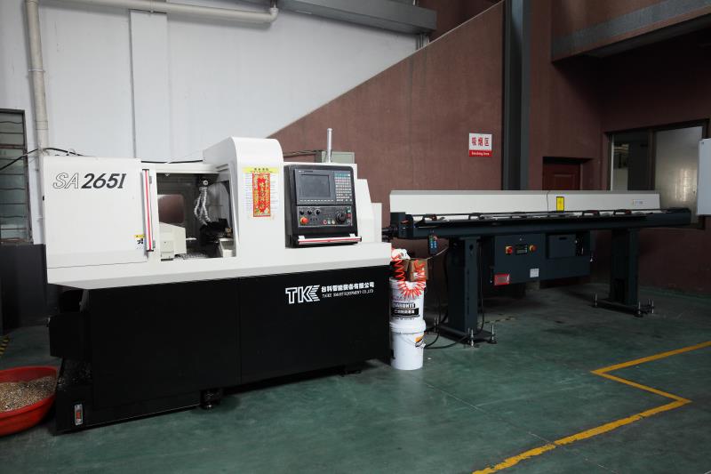 What are the differences between CNC machining of small batches and large batches of steel?