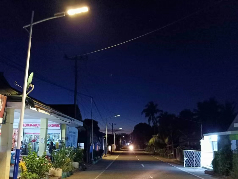 202pcs 6M 40W 3000K Solar Street Light In Manila Philippines