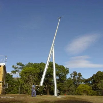 Manufacturer 5M-15M Octagonal and Round Foldable Street Solar Light Pole
