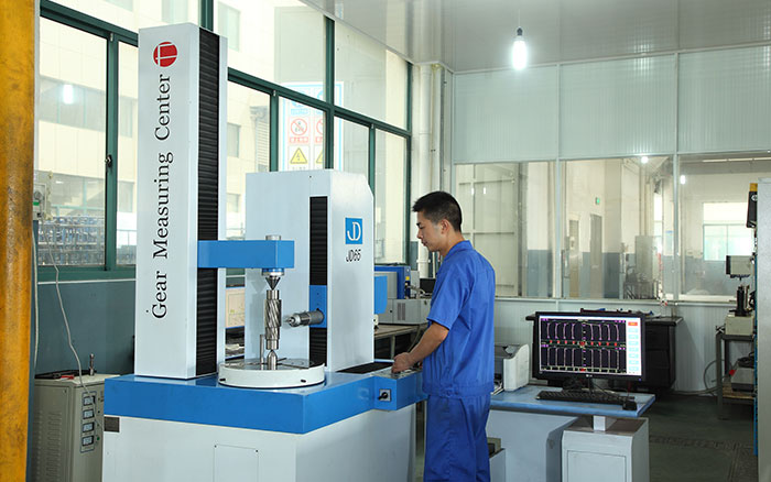 Gear testing instrument