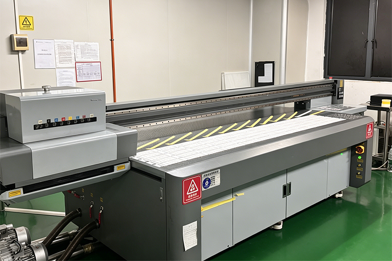 Digital Hard brush room