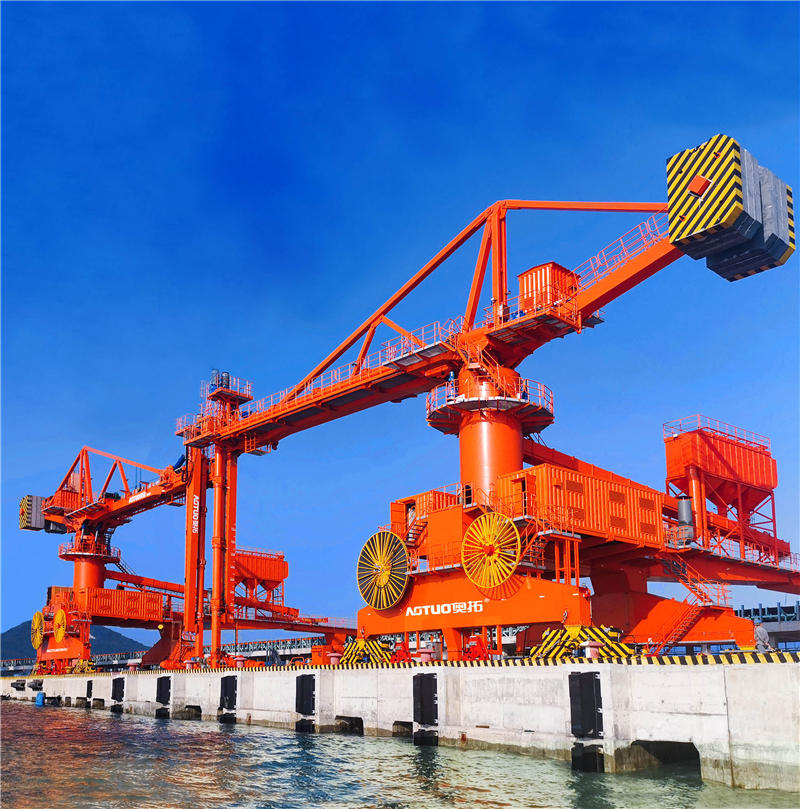 Guangdong Maoming Red Lion - ATXL800B Rail-Mounted Screw Ship Unloader03