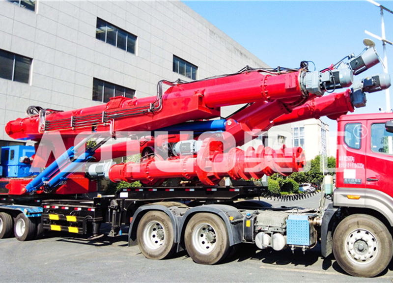 Guangdong Zhuhai Gaolan Port Vehicle mounted Spiral Unloader05.jpg