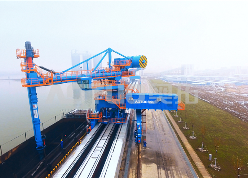 China Energy Suqian Power Generation Thermal Power Screw Coal Ship Unloader